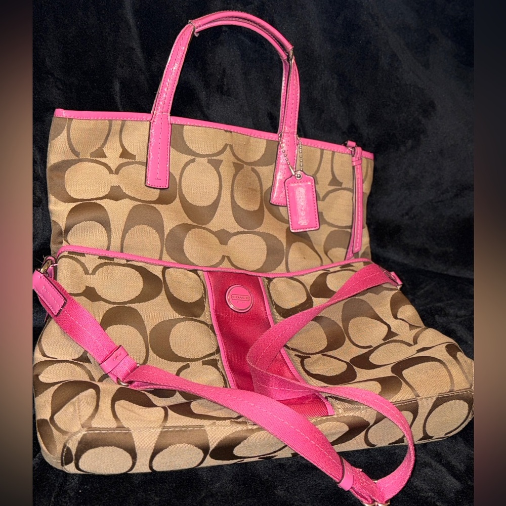 COACH BROWN AND PINK LARGE JACQUARD FOLD OVER  MESSINGER Crossbody Bag - Picture 13 of 13